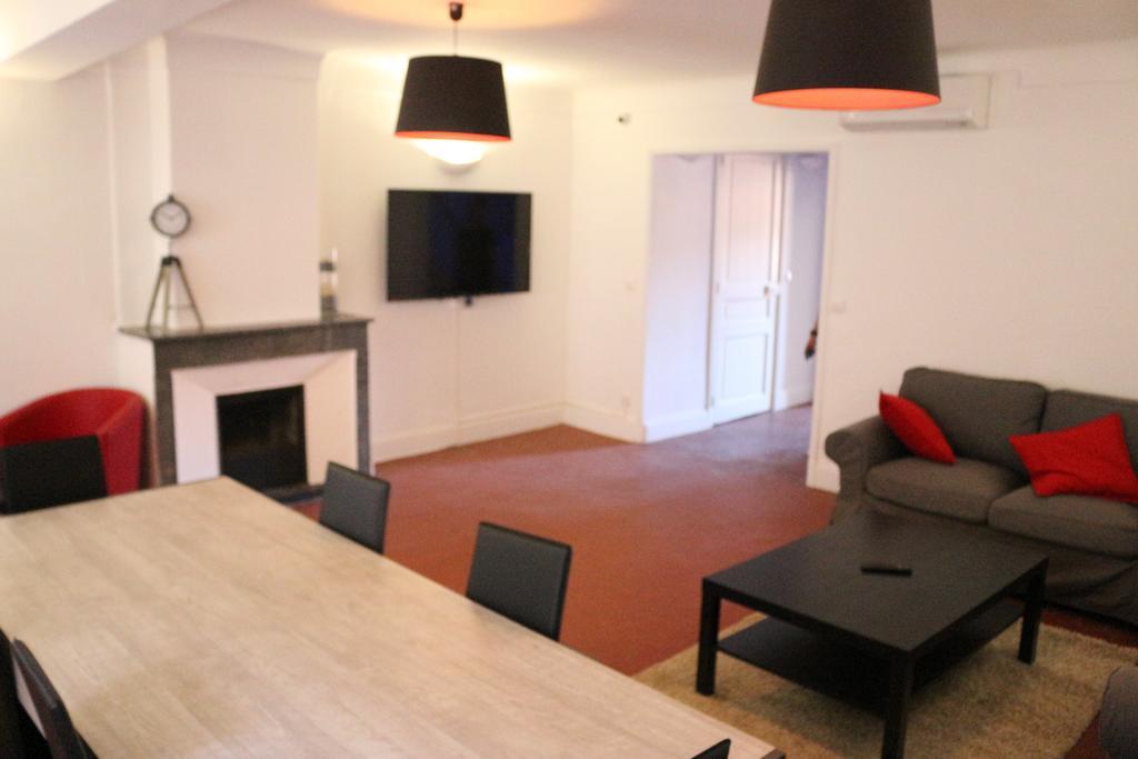 Backpackers Antibes Exterior foto