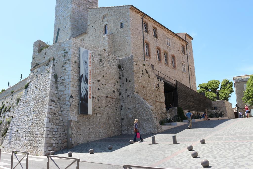Backpackers Antibes Exterior foto