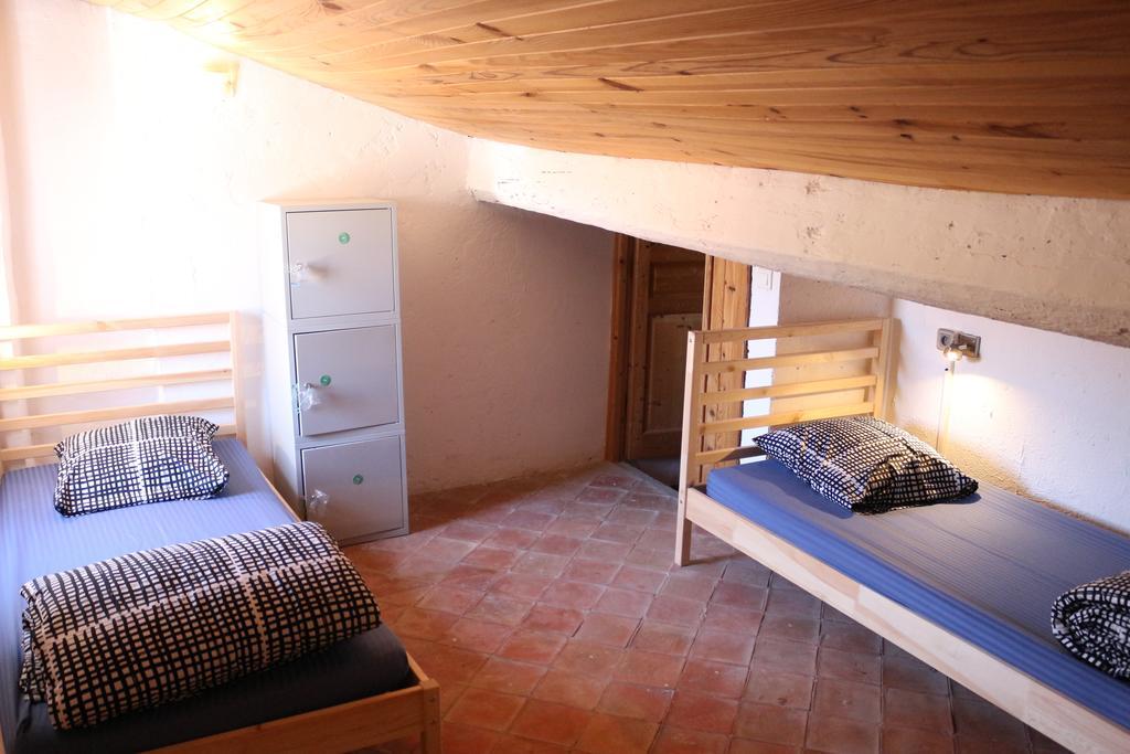 Backpackers Antibes Exterior foto